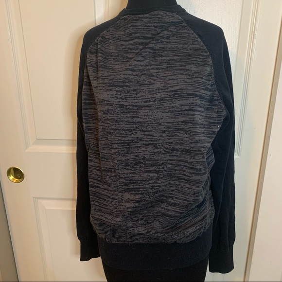 Fox Sweater - Picture 2 of 4